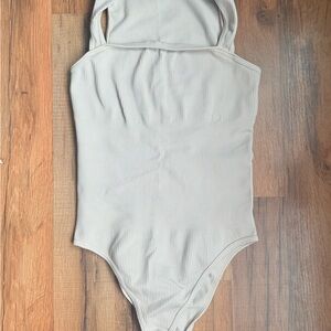 OQQ Bodysuit M